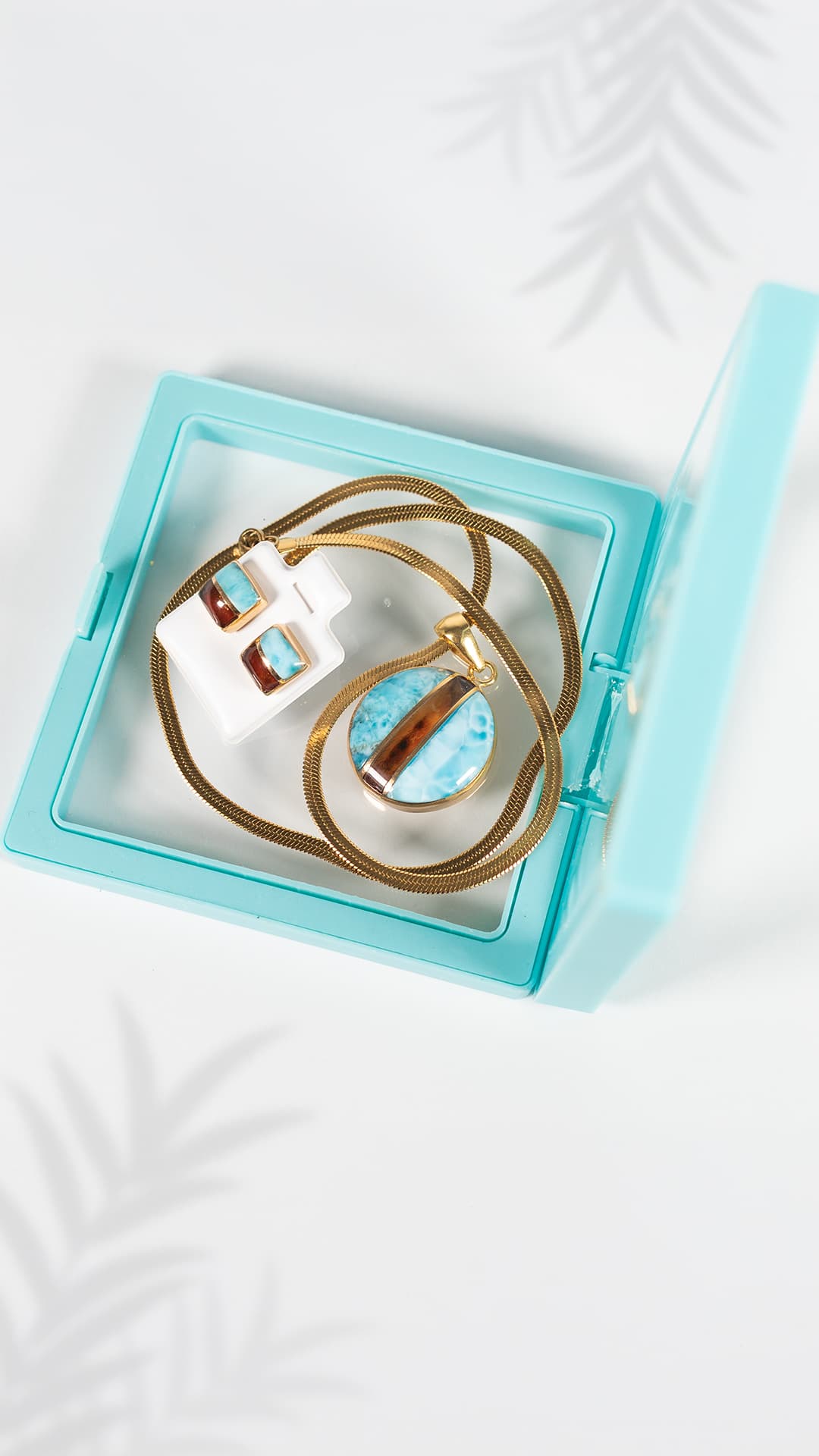 Collar de Larimar — Alas de Larimar